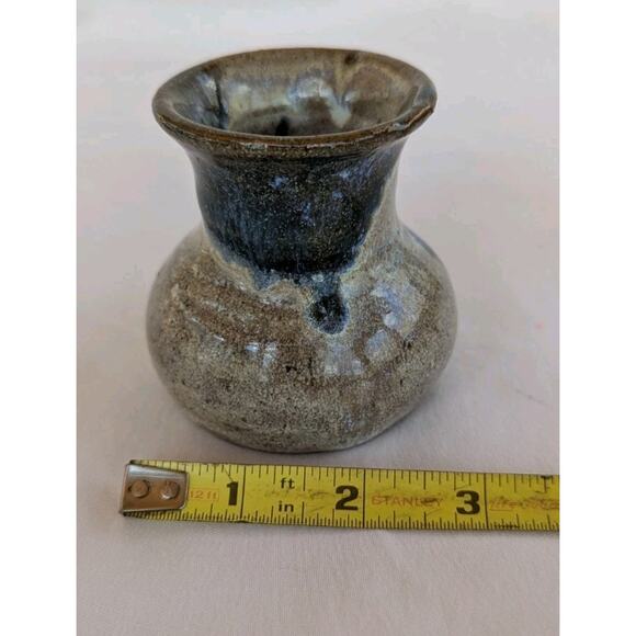 Studio Pottery Mini Vase Blue Gray Glaze 3 Inches Tall Signed - Picture 9 of 9